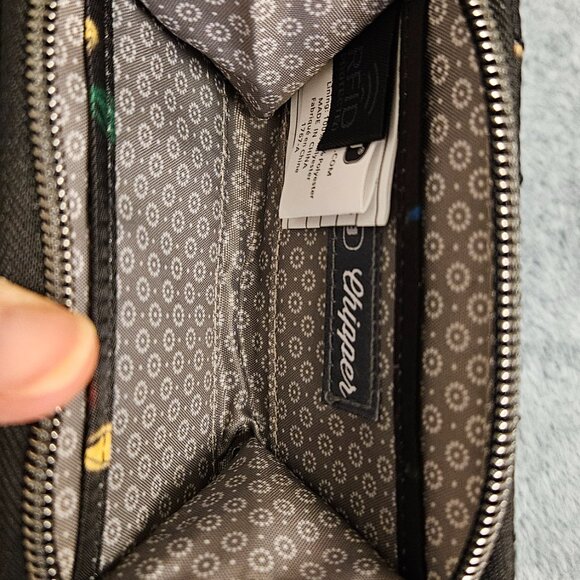 EUC Lug Chipper Wristlet RFID wallet in Lights Black - Picture 3 of 4